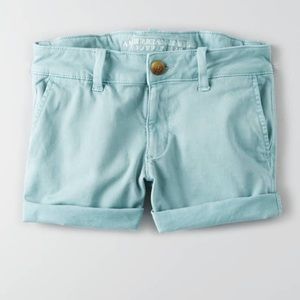 American eagle foam green shorts